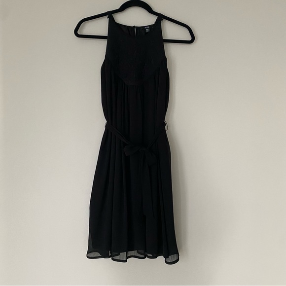 Little Black Dress XS - Picture 1 of 3